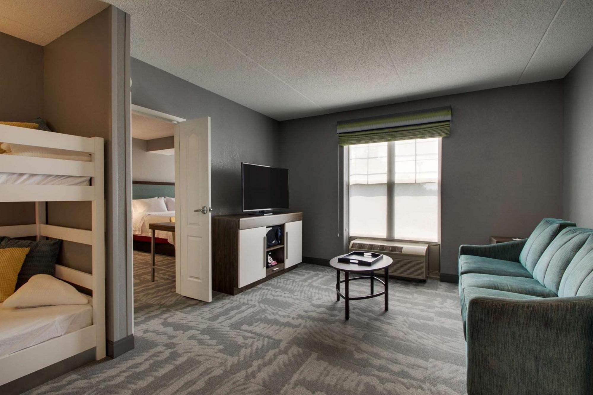 Hampton Inn & Suites Chicago/Аурора Екстериор снимка