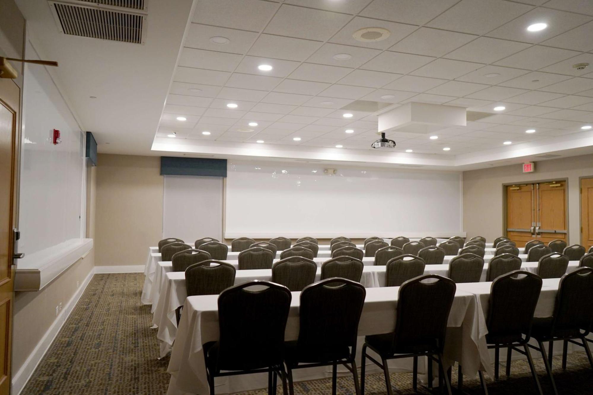 Hampton Inn & Suites Chicago/Аурора Екстериор снимка